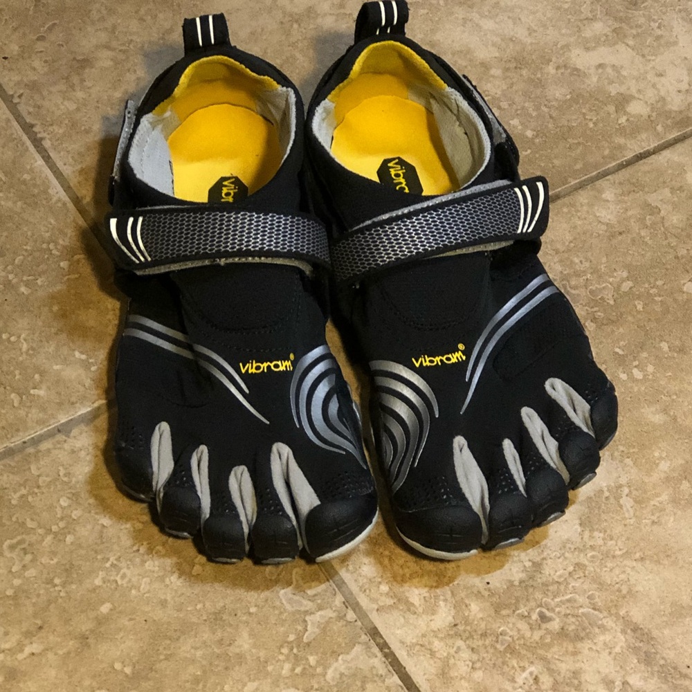 Vibram FiveFingers KMD Sport